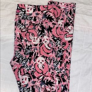 Lilly Pulitzer 🌸  midi leggings w pocket 🐼